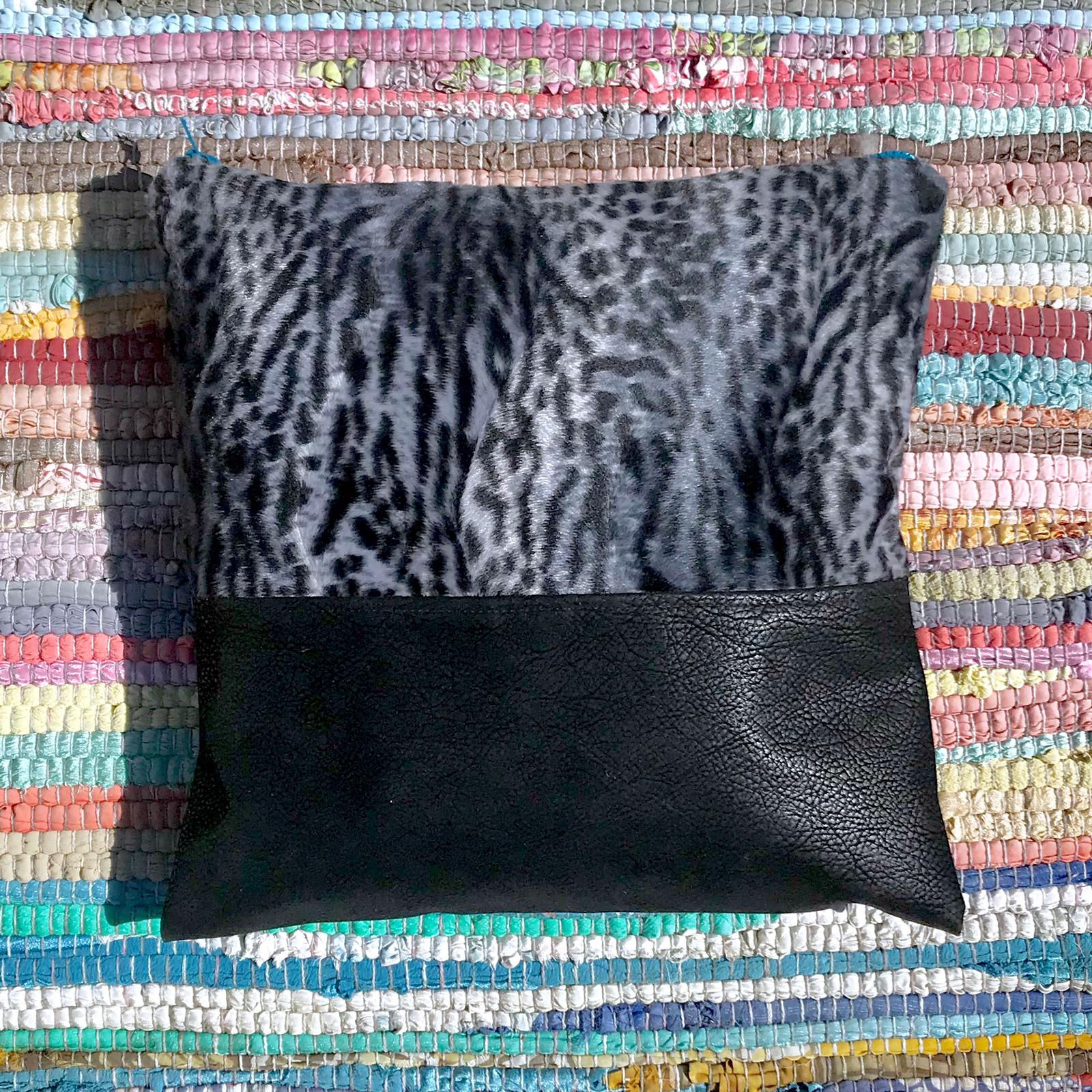 Vegan Tallit Bag (Gray and Black Animal Print)