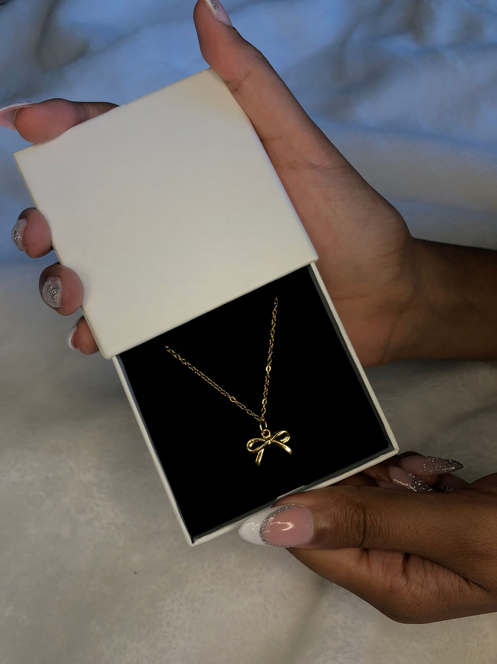 Thumbnail: Bow Necklace