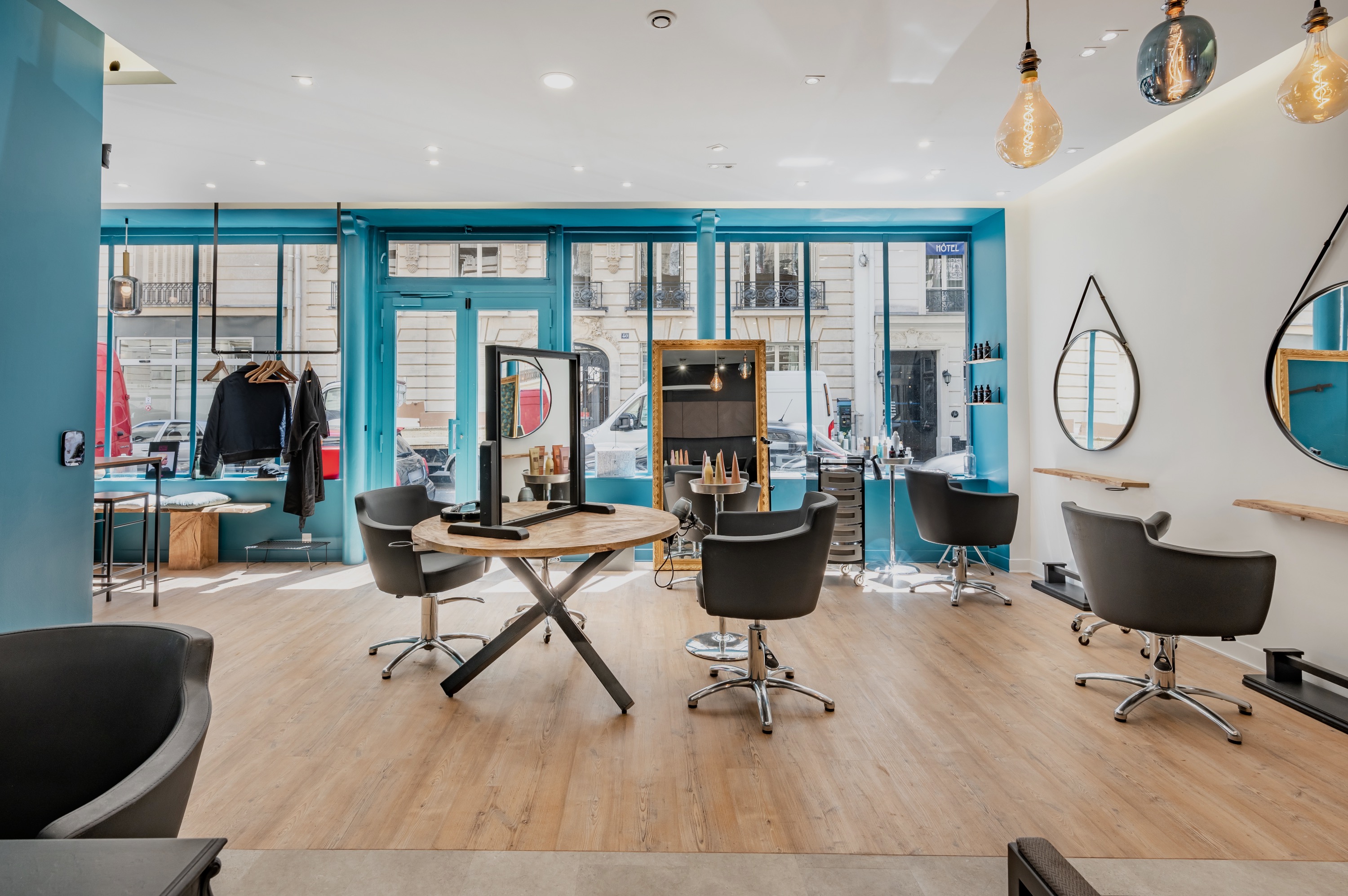 CoworkHair