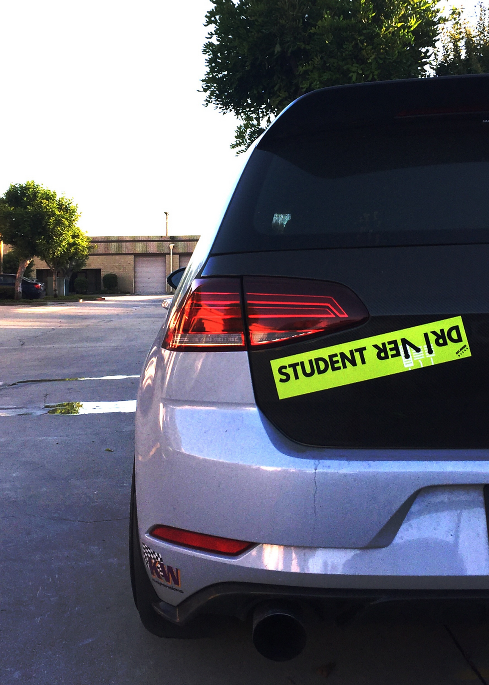 Miniature : Autocollant de talon d'orteil de conducteur d'étudiant 15"