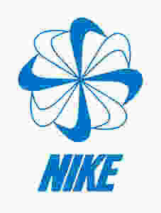 This is one of the iconic designs that Hollister finished in addition to the iconic Nike Windrunner