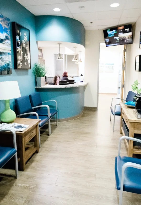 Dentist In French Valley  . We Offer A Wide Variety Of Services, From Cosmetic Dental Restorations And Dental Implants To Root Canals And Periodontal Root Planning.
