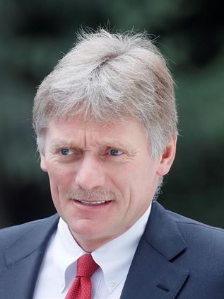 Kremlin denuncia "competencia desleal" contra vacuna Sputnik V