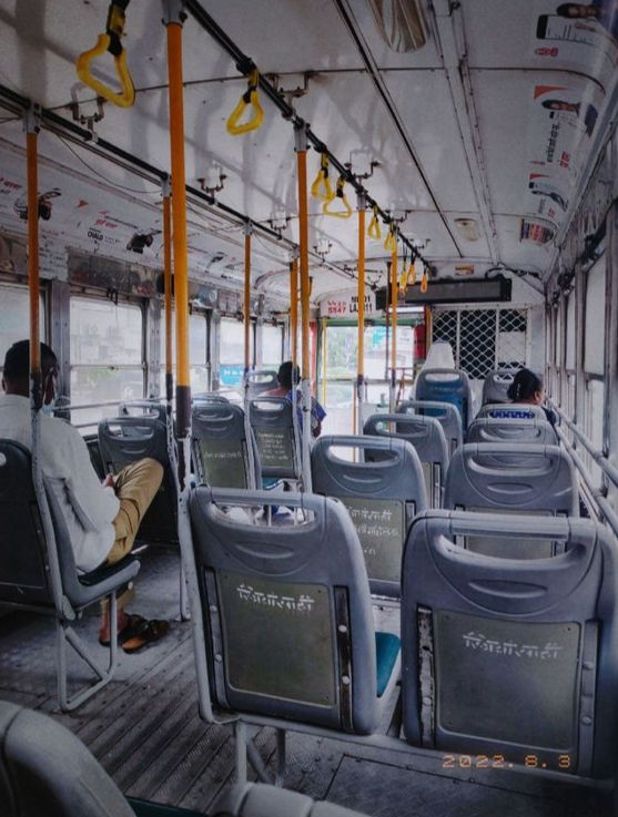 Seating in a BEST bus. Credit Astrayutopic
