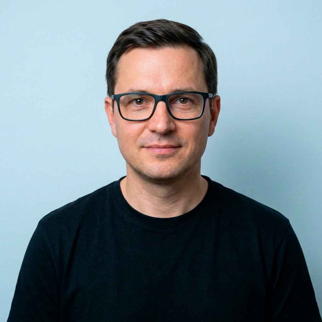 Writer: Max Lumen
