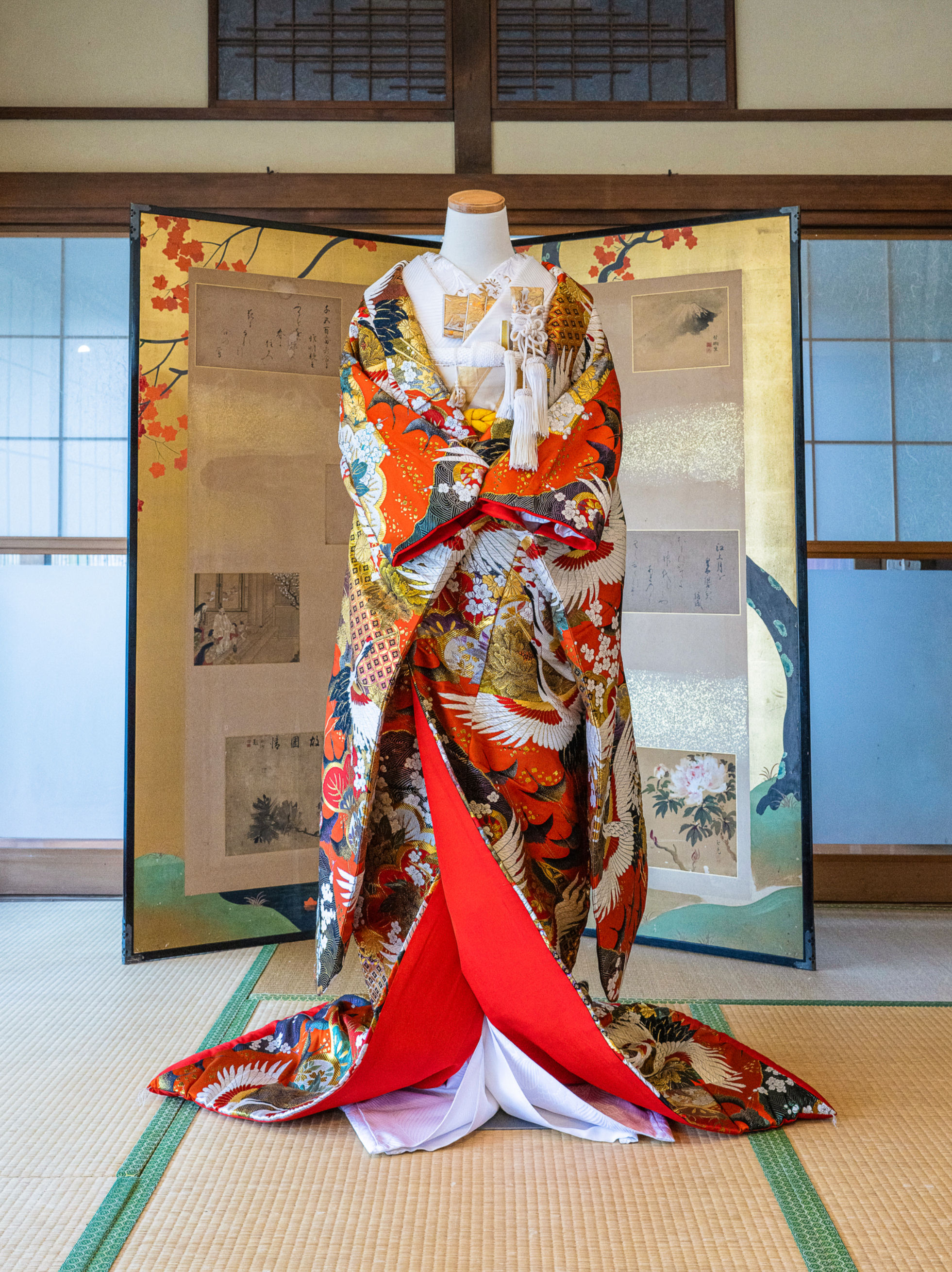 Iro-red003 赤金ラメ糸