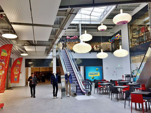 Villeneuve Retail Park and KIGO