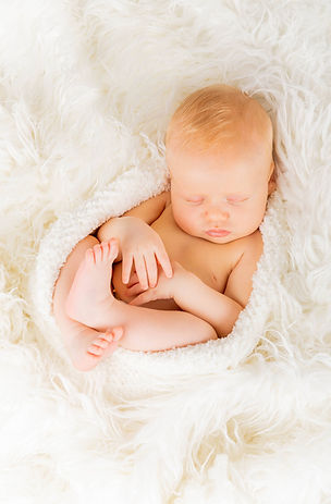 Séance photo de bébé isabelle genebes photographe à Aucun 65 Hautes pyrénées