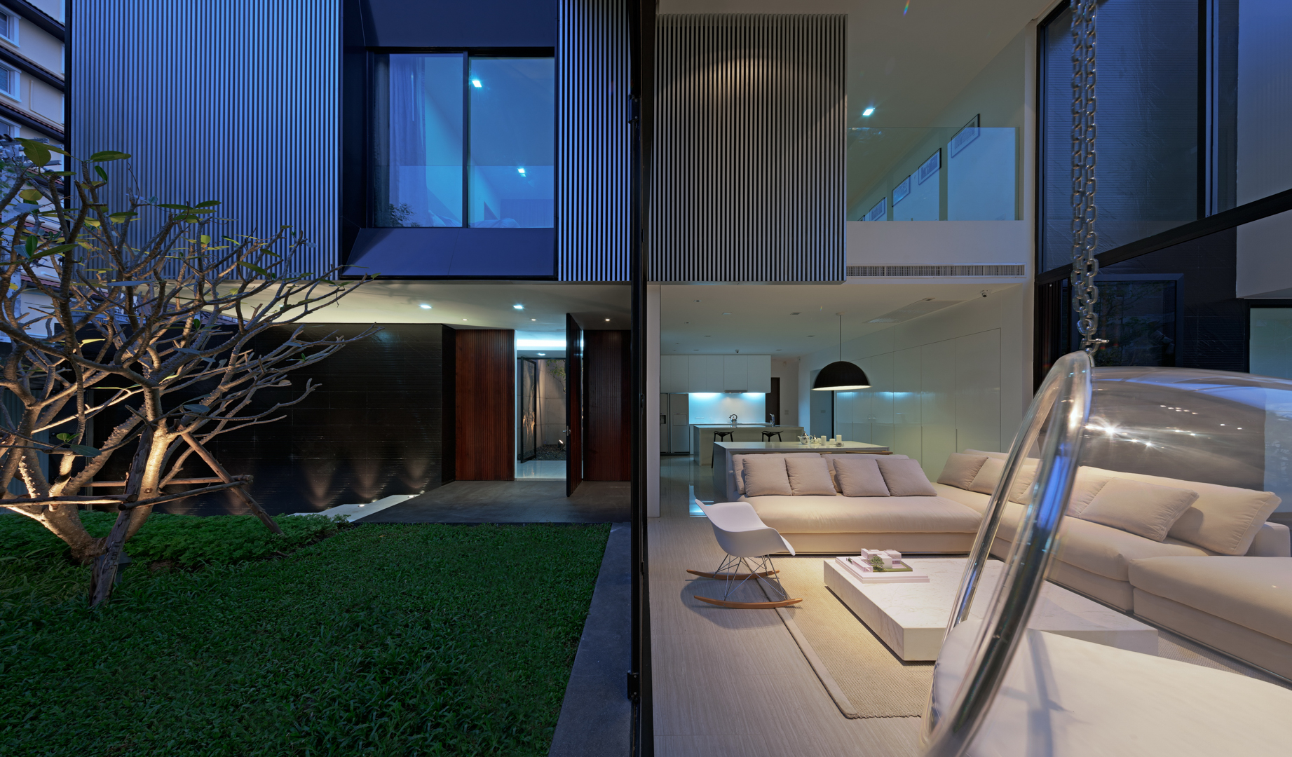 SILVER HOUSE aaddesign