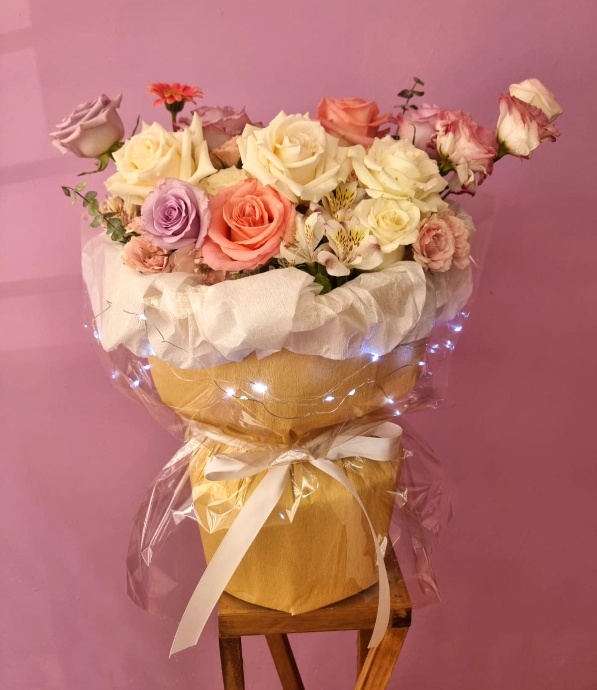 Ramo multifloral rígido