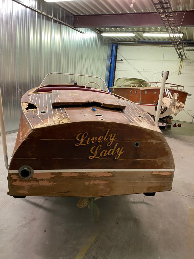 Chris Craft Deluxe 1957