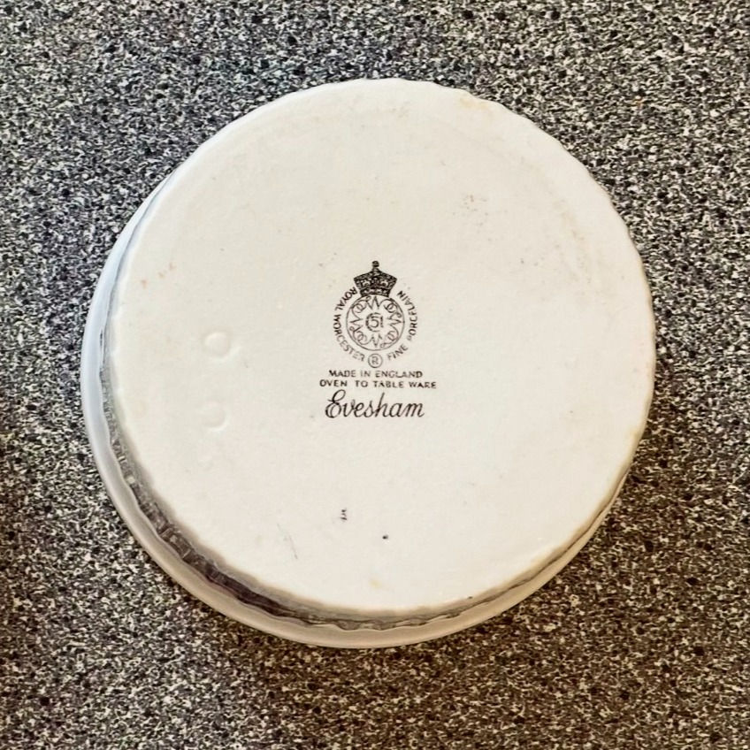 Thumbnail: Vintage Royal Worcester Evesham Vale Ramekins