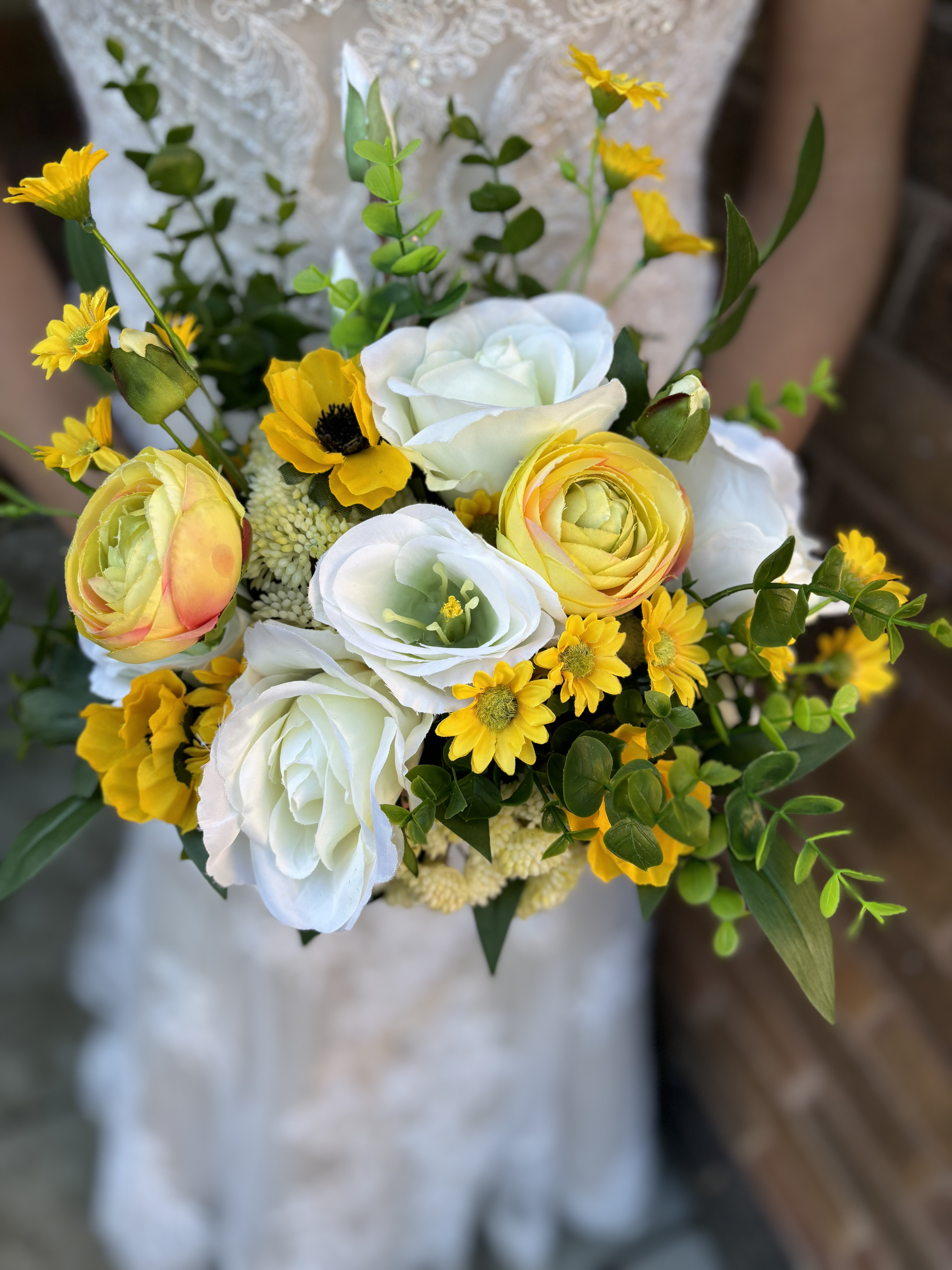 Yellow and Ivory Wedding Flowers Collection