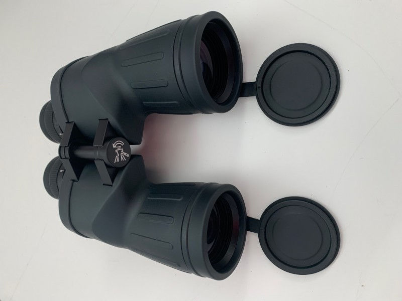 Miniaturbild: APM 10x50 binoculars with crosshairs