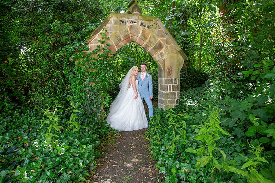 Wedding photography Holmfield Arms Wakefield 