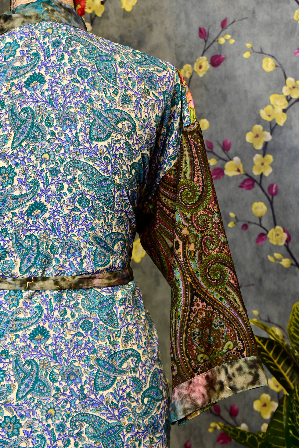 Thumbnail: Earth Empress Robe