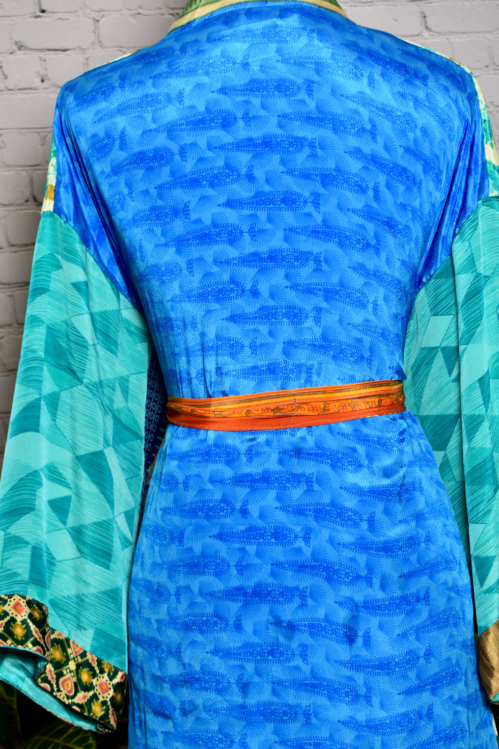 Thumbnail: Queen Serene Robe