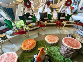 a room decorated for a wild west party