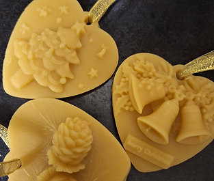 Set of 3 beeswax tree hangers