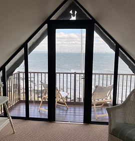 Crow's Nest looking out to the balcony.jpeg