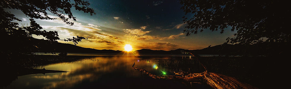 Sonnenuntergang am Laacher See