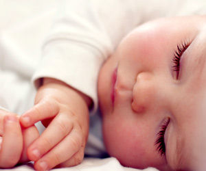 bebe-siesta-dormir-rutina-300x250