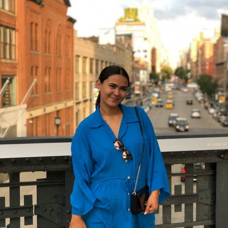 Hi! Hello! Nice to meet you.