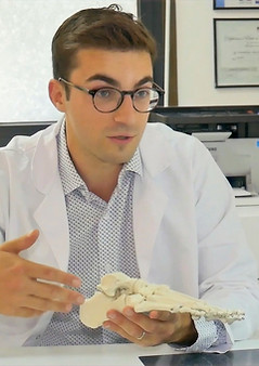 Bilan et consultation réalisé à paris 16 dans le cabinet de pédicure-podologue nommé Centre de Podologie Paris 16 - Auteuil 