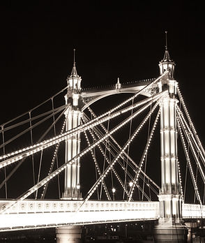 Luxury Agent Albert Bridge London Hutch Properties