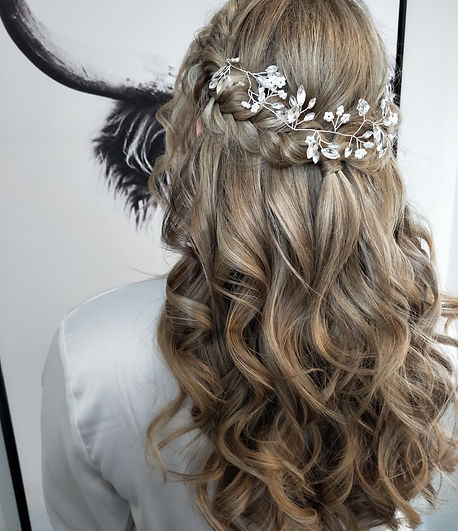 Close up of Beautiful long blonde Bridal hairstyle