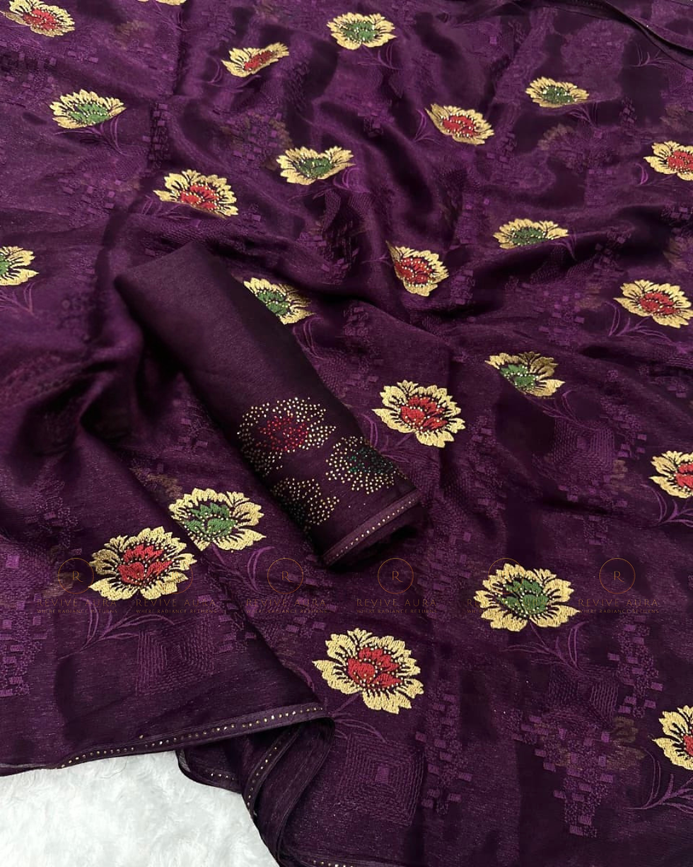 Thumbnail: Chiffon Saree with Blouse
