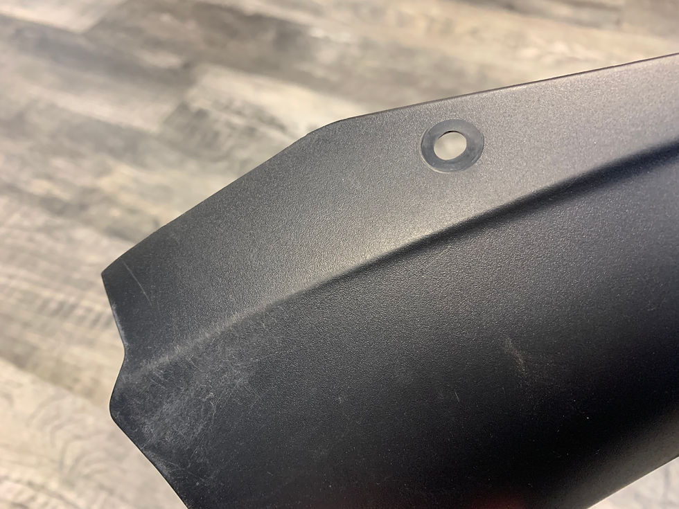 Thumbnail: Yamaha 2006-2007 YZFR6 R6 R6r OEM Front Right Upper Duct Cover Panel (#2)