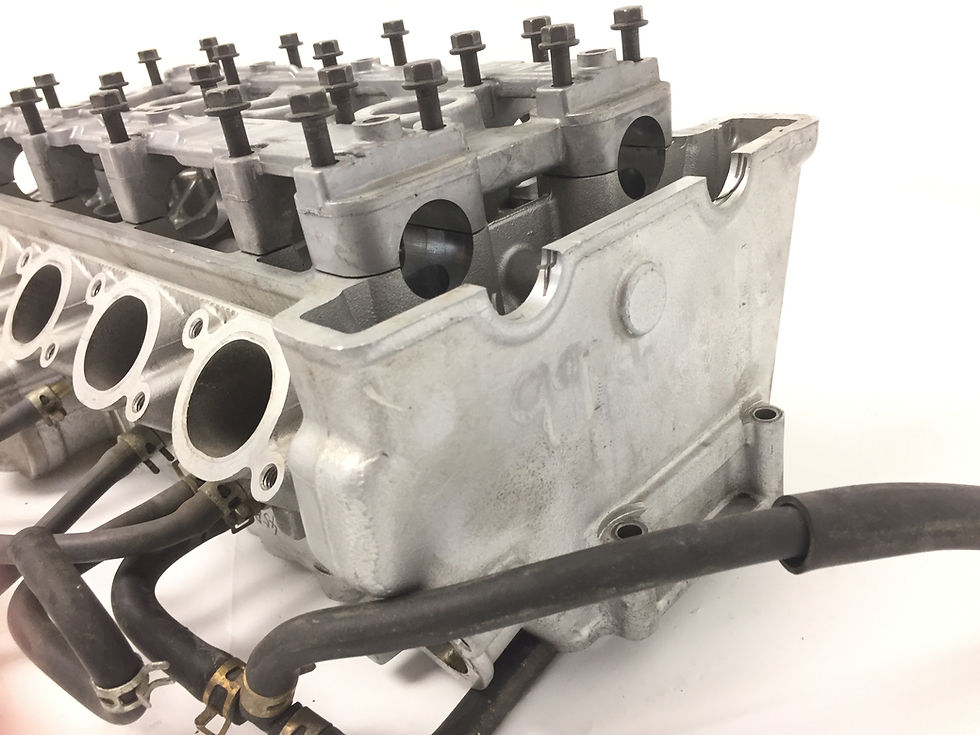 Thumbnail: Yamaha 1999 2000 2001 2002 YZFR6 R6 OEM Motor Engine Cylinder Head W/ Valves