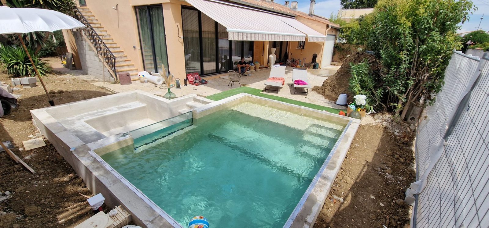 Piscine maçonnée terminée