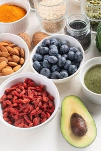 superfoods-for-fertility-400x600.avif