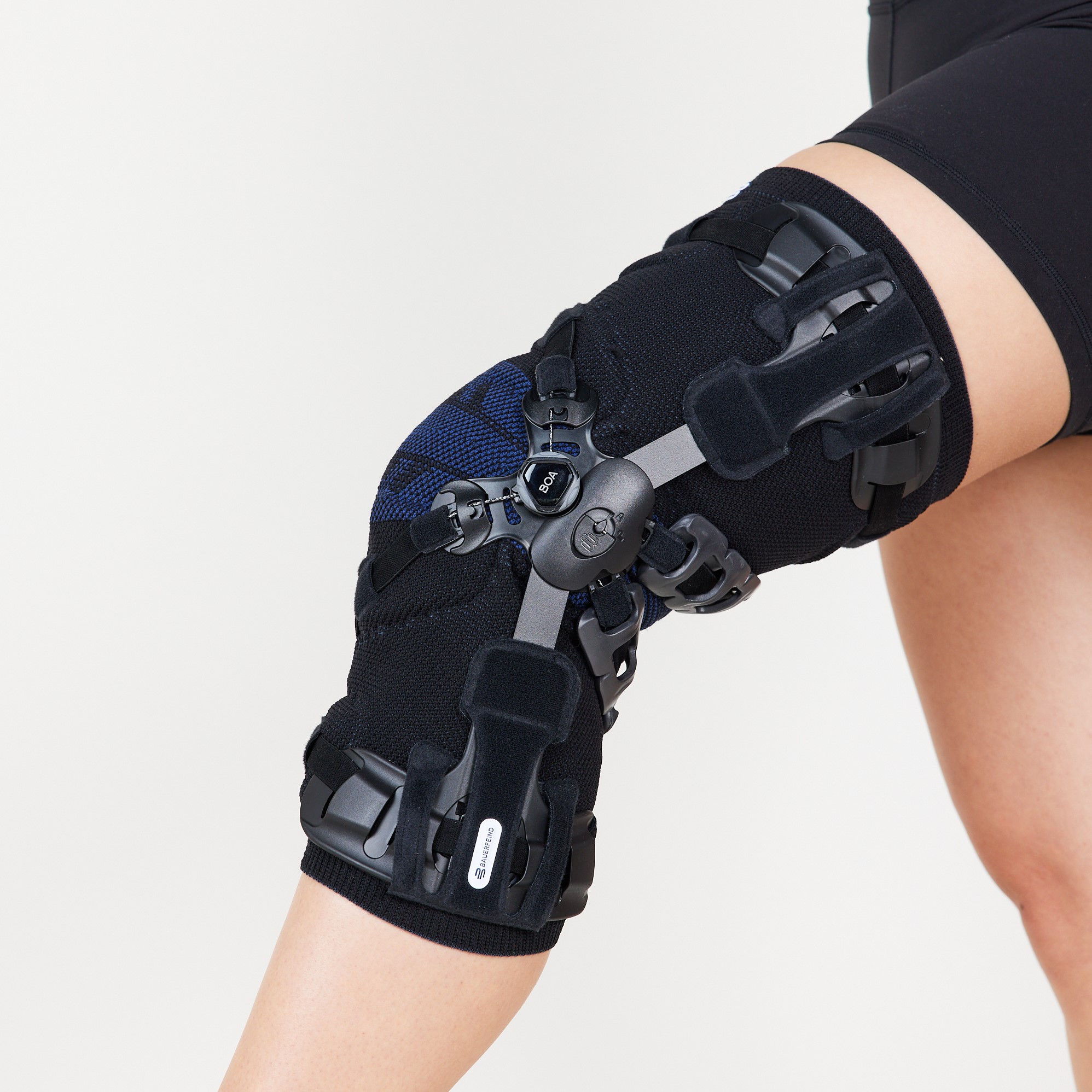 Side view of GenuTrain OA Knee Brace