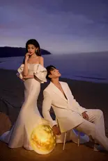 Beautiful evening sky and sea view for a pre wedding photoshoot.
