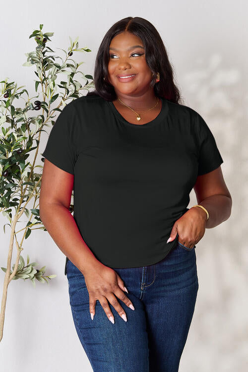 Thumbnail: Essential Round-Neck Top-