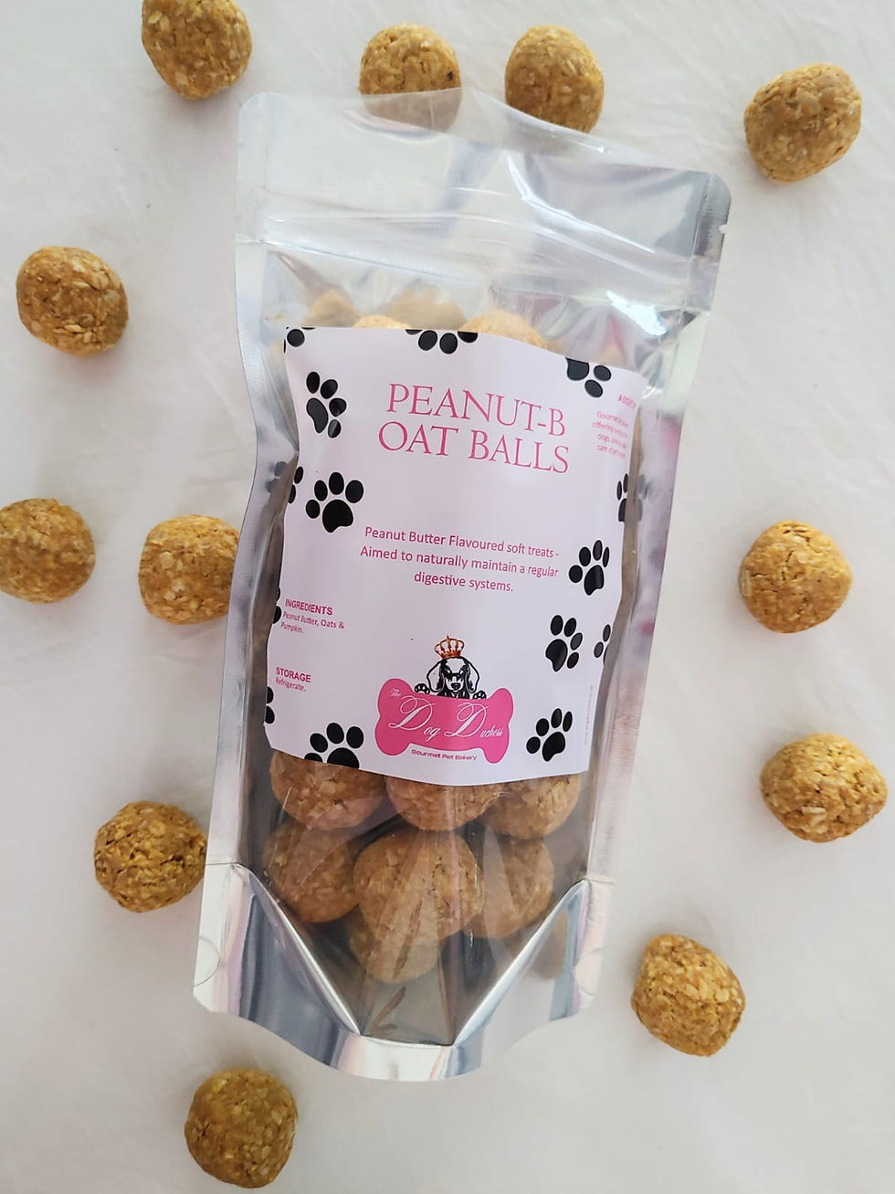 PEANUT BUTTER & OAT BALLS