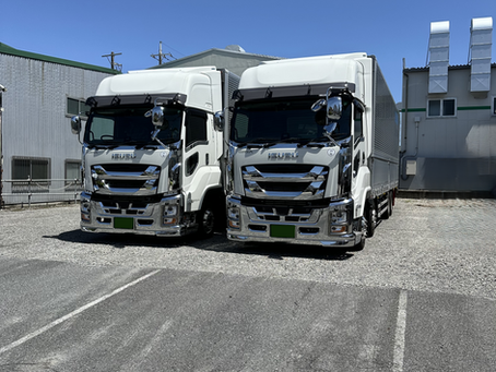 大型新車同時２台入庫しました！！増車月間中！！