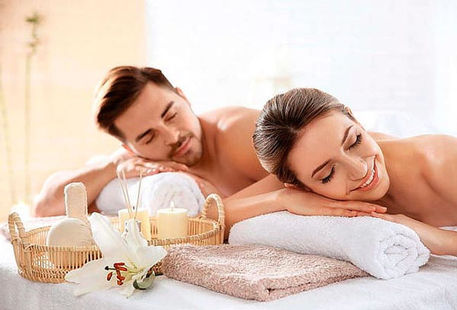 PAREJAS.jpg