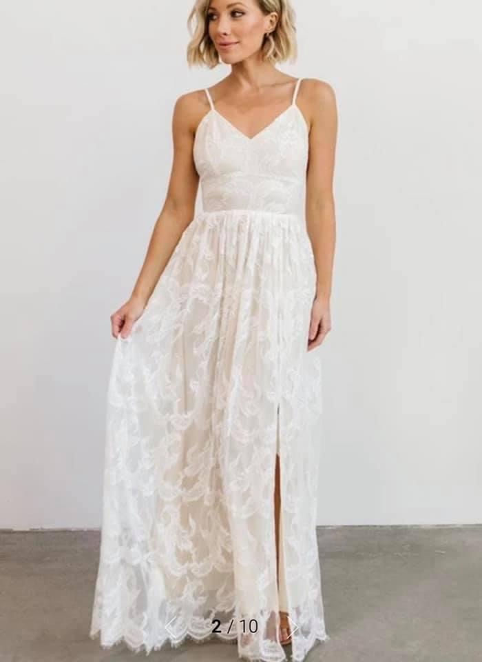 Cozette White Lace Gown - Small