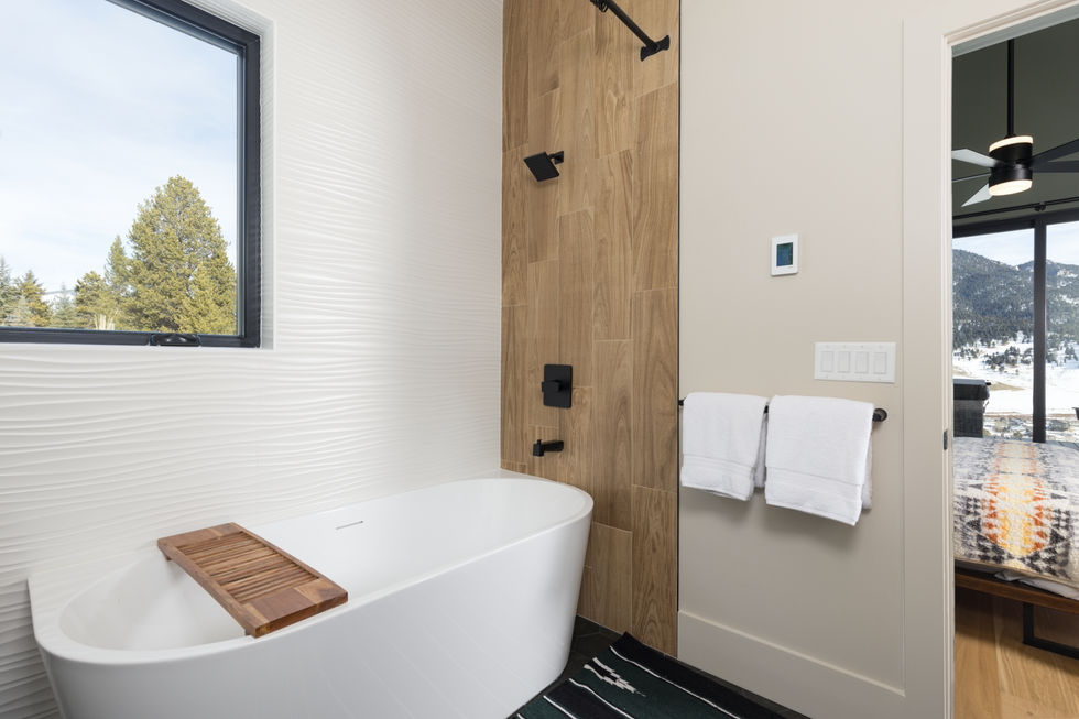 72 Solar Ranch 1st bedroom bathroom3