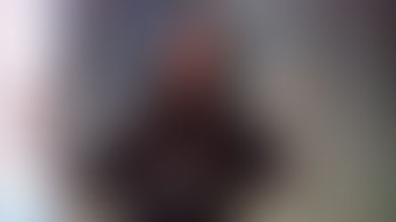 Korn: por meio de post, guitarrista pede respeito à comunidade transgênero