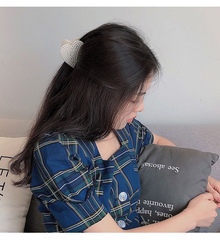 Thumbnail: Pearl Hair Clip Heart B