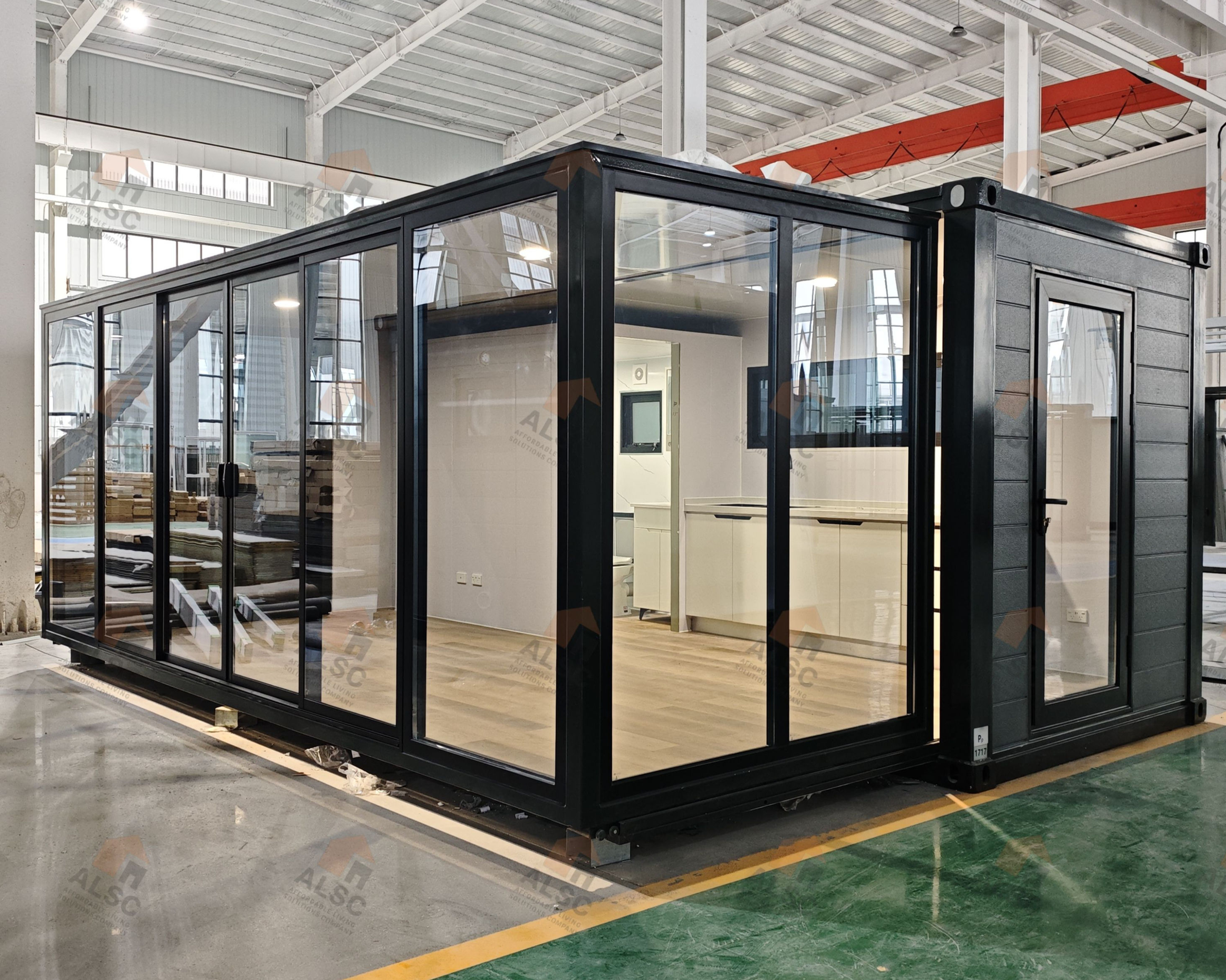 20 Foot Sliding Studio