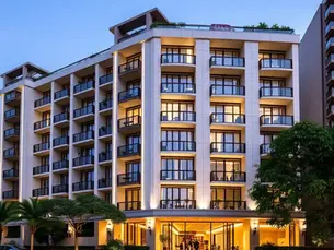 Bollywood Stars Anil & Harsh Varrdhan Kapoor Invest Rs. 5 Crore in Mumbai Real Estate