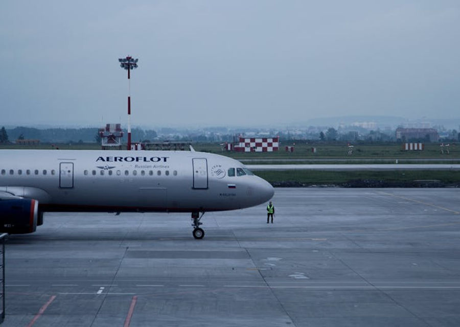 IndiGo Case: How to Handle Airline Service Complaints Effectively