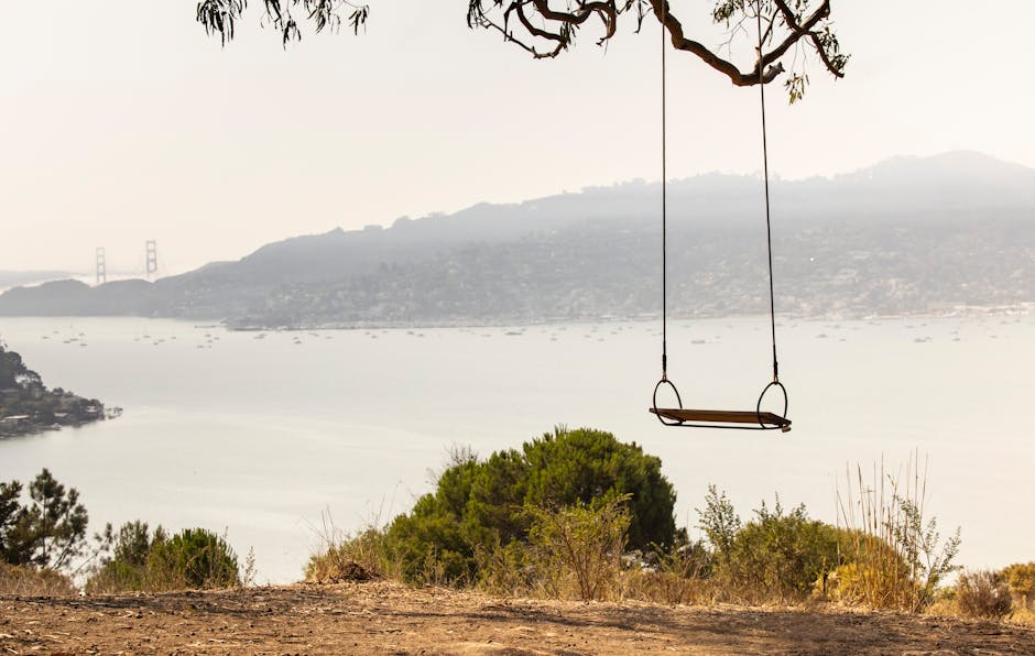 Democratic underperformance in swing states