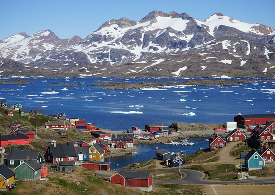 Greenland Ice Sheet Fractures